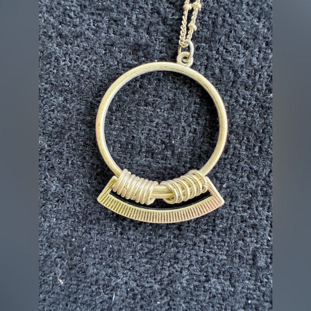 Necklace, silver tone, 32 inch long, 2 inch extender